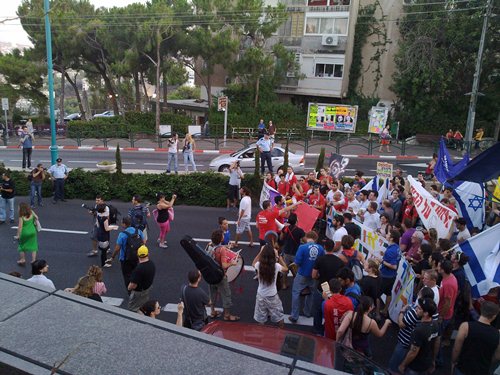 doloi bibi -haifa -072011 (3).jpg