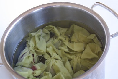 [Silk-Tie-Dyed-Egg-Tutorial-6%255B5%255D.jpg]