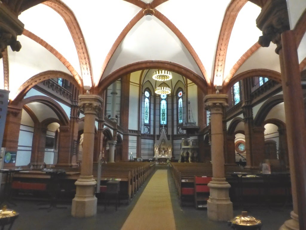 [Hamburg---church3.jpg]