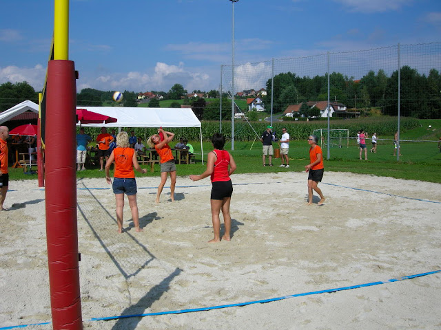 Beachvolleyballturnier_UEC_2011 (14).JPG