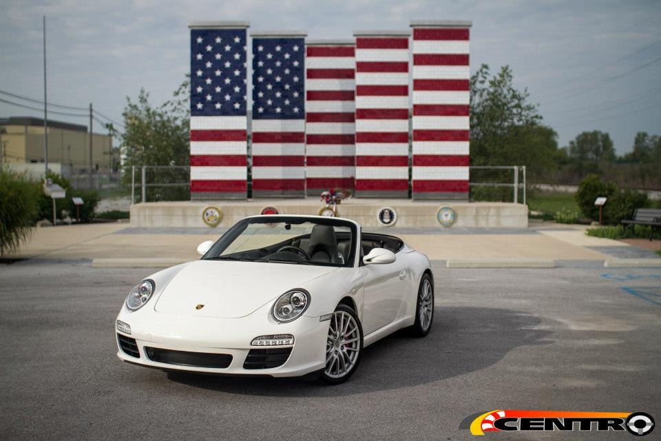 [Cnetro-911-Porsche-8%255B14%255D.jpg]