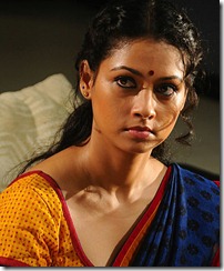 Actress Pooja in Vidiyum Mun Movie Stills