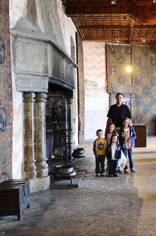 [feast%2520room.jpg]