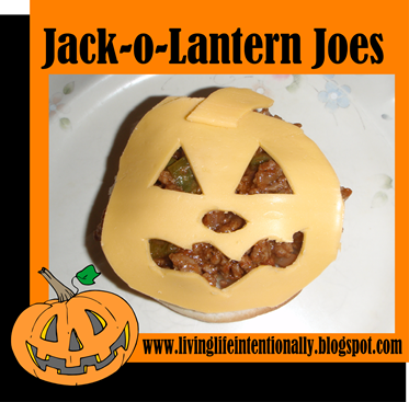 all recipes - Jack o Lantern Sloppy Joes Recipe Kids will love this fun, easy to make Halloween Dinner #recipes #halloween
