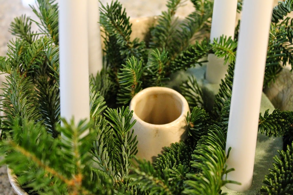 [%25243%2520Advent%2520Wreath%2520012%255B4%255D.jpg]