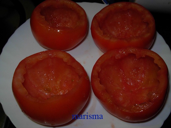 [tomates%2520rellenos%2520de%2520carne%2520y%2520arroz4%255B4%255D.jpg]