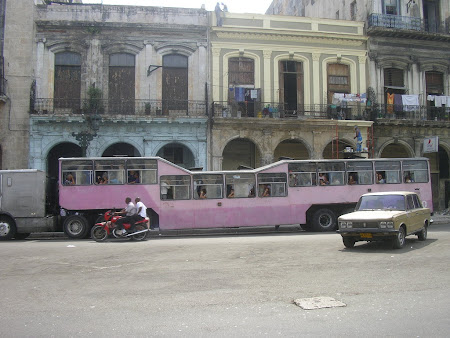 Public transportation in Cuba