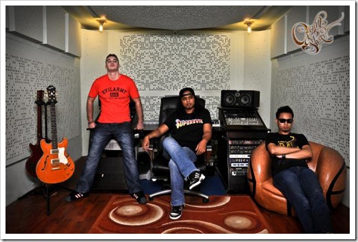 Banda 1