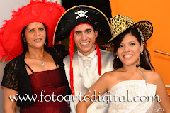 Fotos do evento Fabiana e Jaliver. Foto numero 9970 do estudio Foto Arte Digital, de Itaborai, RJ, que faz fotografia de casamentos (fotos de casamento), fotos de aniversario (fotografia de aniversario), fotos de 15 anos, fotos de criancas (fotografia infantil), fotos de eventos sociais, videos de casamento, videos de 15 anos, videos de making-of, videos de aniversario, video infantil (video de criancas) e videos de eventos sociais. Fotojornalismo e videojornalismo em Itaborai, RJ.