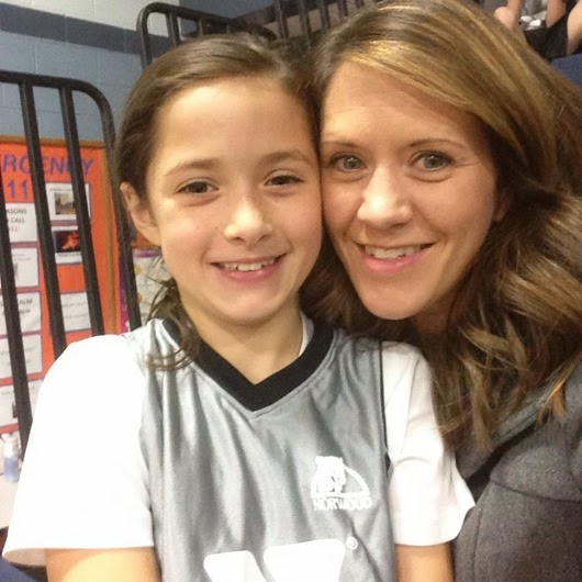 [October%2520basketball%2520megan-1%255B11%255D.jpg]