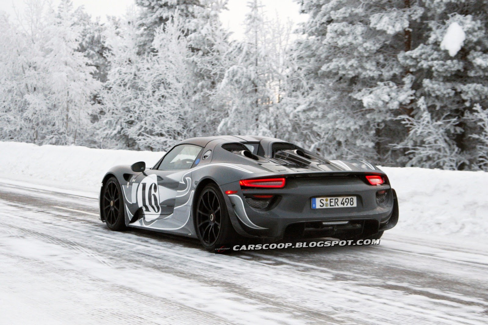 [Porsche-918-Spyder-4Carscoop%255B3%255D.jpg]