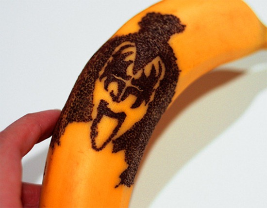 Tatuando casca de banana 05