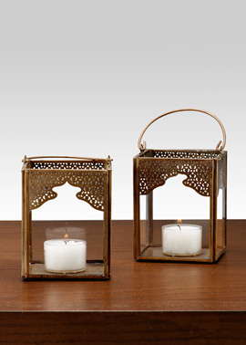 Antique bronze mumtaz square lantern.