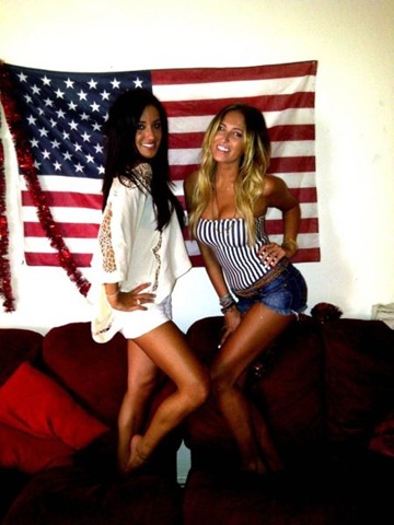 [sexy%2520paulina%2520gretzky%2520twitter%252001%255B2%255D.jpg]