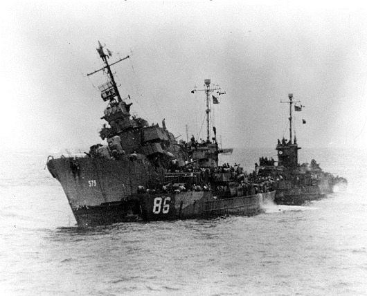 USS_William_D._Porter_(DD-579)_sinking