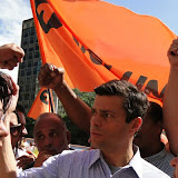 (05.01.10) Vislumbro en un futuro muy próximo un país alegre, seguro, optimista, tolerante, progresista, promotor de la igualdad y de los derechos sociales, con un Estado que no amedrenta sino que ayuda. Marcha hacia la Asamblea Nacional para juramentar a los nuevos diputados
