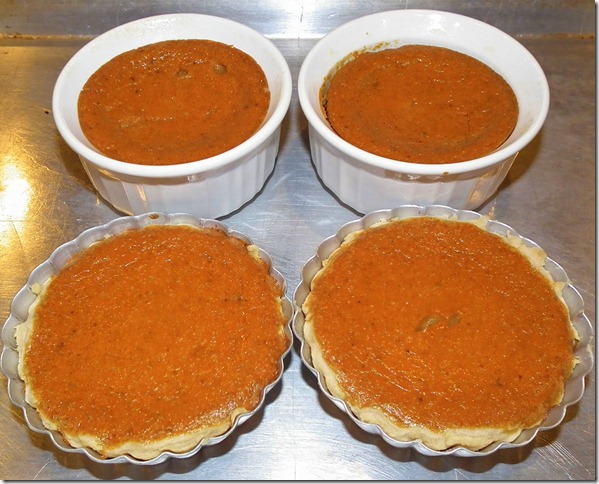 TWD--Sour Cream Pumpkin Pie 11-28-11