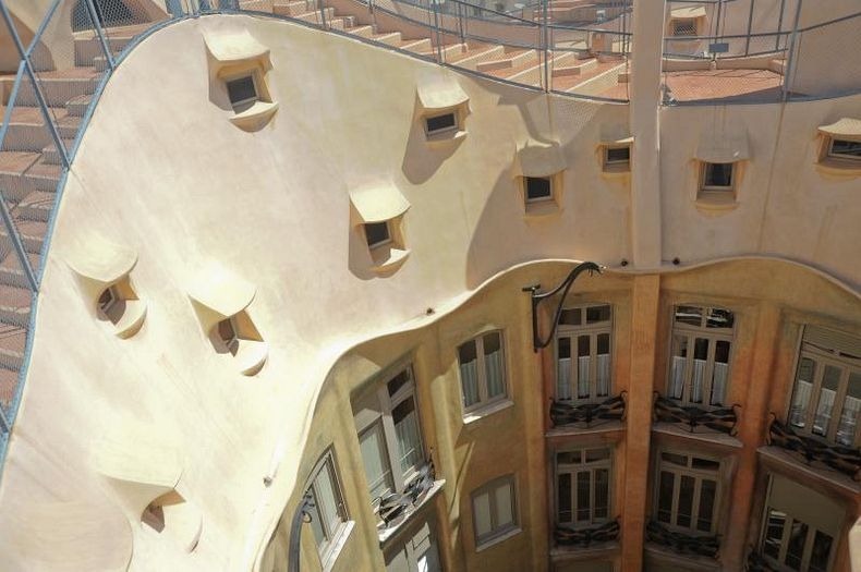 casa-mila-1