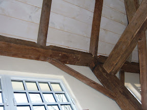 The detail of a bladed and cogged scarf joint in the plate can be seen here.