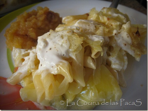aelplermagronen con compota manzana (suizo) aelplermagronen con compota manzana (suizo)