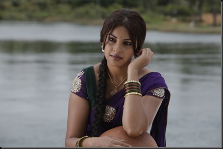 Richa Gangopadhyay Osthi movie stills1