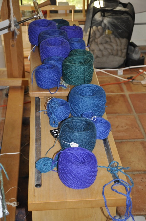 [Yarns_waiting_basket%255B3%255D.jpg]