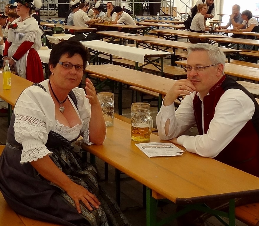 [DSC06162%2520-%2520Copy%2520%25281300x1136%2529%255B3%255D.jpg]