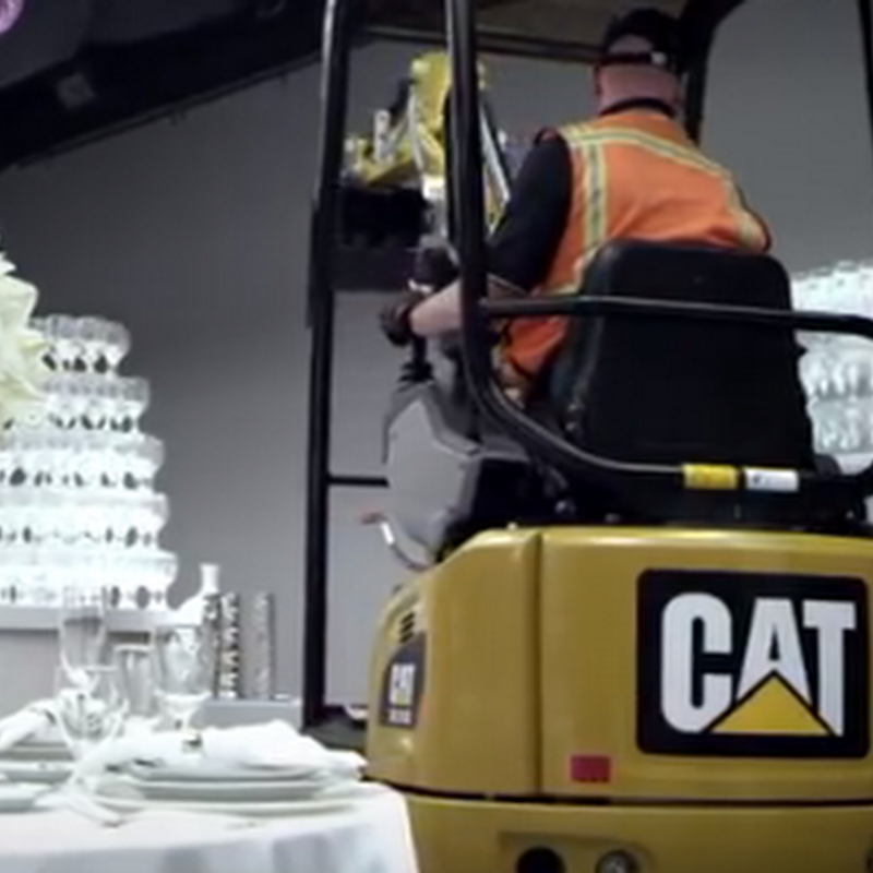 Caterpillar no pagará los platos rotos, por que no hay