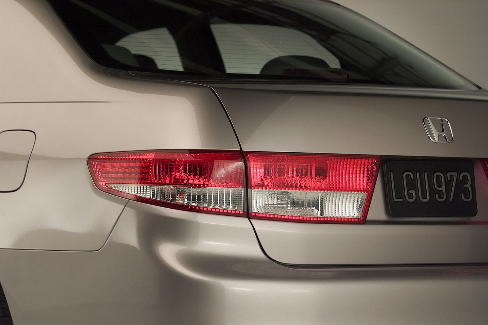 [Honda-Accord-V6-3%255B3%255D.jpg]