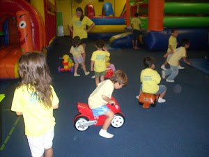 Race car races!