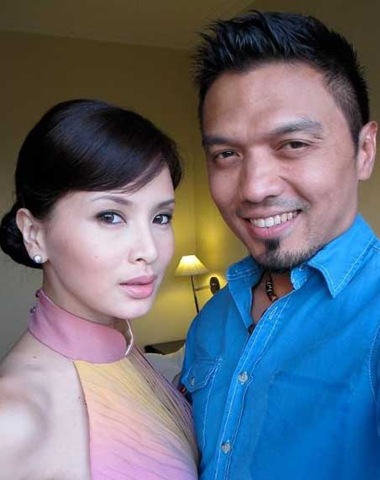 [Daphne-and-Azmi%255B3%255D.jpg]