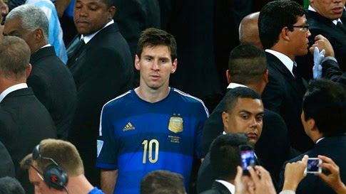 Mierda seria Messi%252520-%252520Bal%2525C3%2525B3n%252520de%252520Oro_thumb%25255B3%25255D