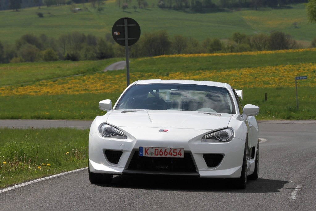 [Gazoo-Toyota-GT-86-Sports-FR-Concept-2%255B2%255D.jpg]