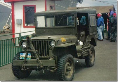 037-4 USMC Willys MB or Ford GPW (WWII)