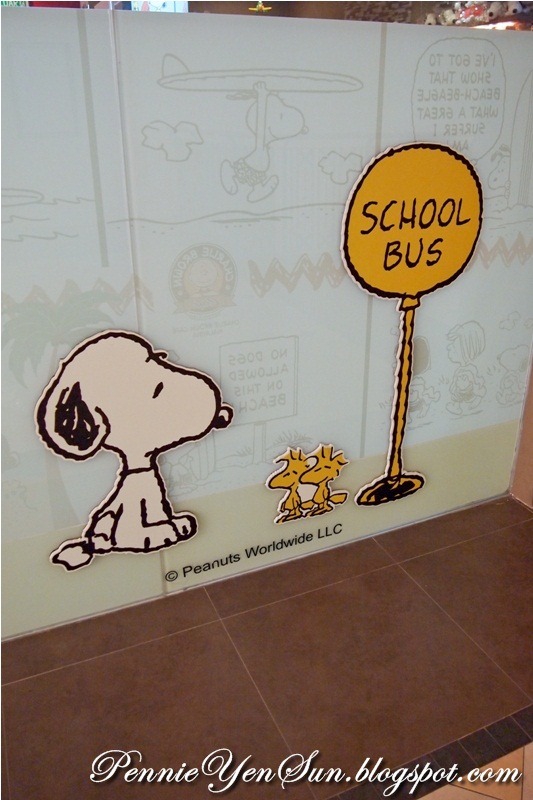 [CharlieBrownCafe472.jpg]