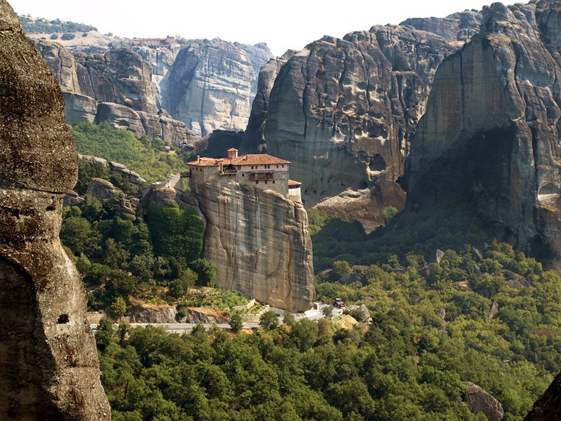 meteora-monastery-5 meteora-monastery-5