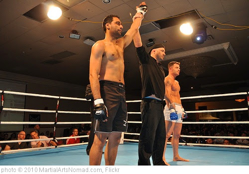 'Fight decision for Sony Sahota' photo (c) 2010, MartialArtsNomad.com - license: https://creativecommons.org/licenses/by/2.0/