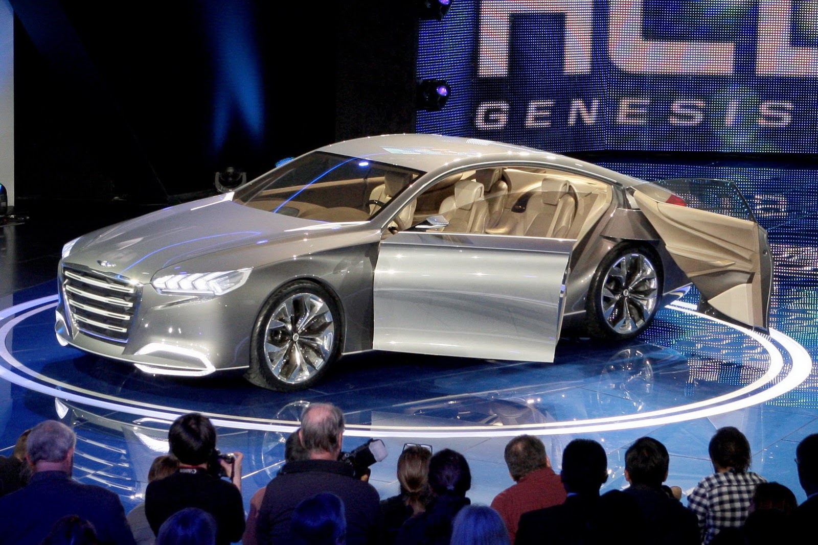 [Hyundai-HDC-14-Genesis-Concept-17%255B2%255D.jpg]