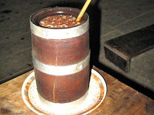 [9c12946fb3b82f3dc5d6b60a1c68381a_tongba%255B4%255D.jpg]