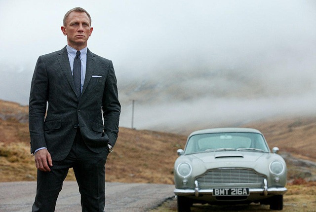 Skyfall still 02