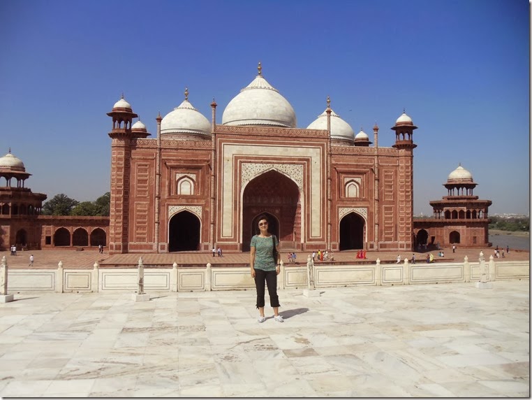 DSC01235-Taj Mahal-Agra-Mesquita gemea ao lado esquerdo do Taj_2048x1536