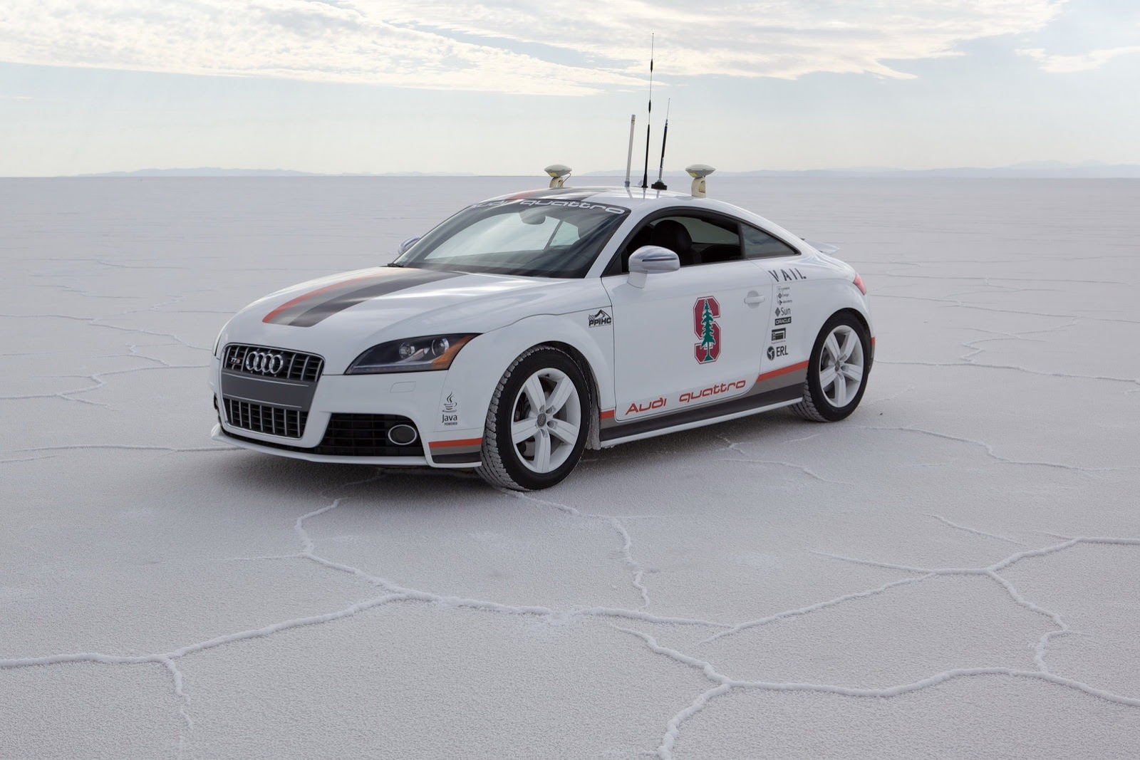 [Audi-TT-Autonomous-4%255B2%255D.jpg]
