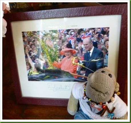 Signed picture of the Queen Signed picture of the Queen