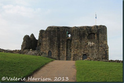 1-Dundonald-Castle