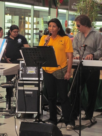 [CORO%2520UNAP%252CCORO%2520VOCES%2520BLANCAS%2520Y%2520CORO%2520JUVENIL%2520%252817%2529%255B2%255D.jpg]