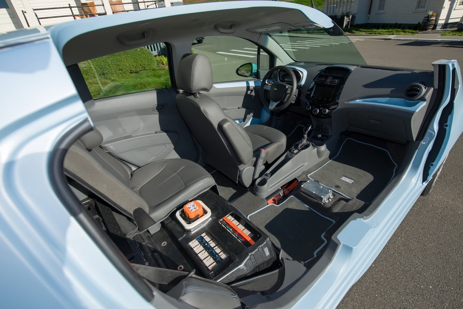 [2014-Chevrolet-Spark-EV-10%255B2%255D.jpg]