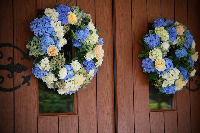 [2hydrangea-faith-flowers4.jpg]
