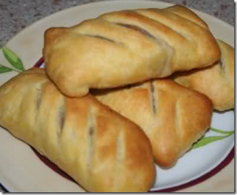 Mini strudel con ricotta e prosciutto 