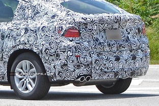 2014-BMW-X4-17 2014-BMW-X4-17