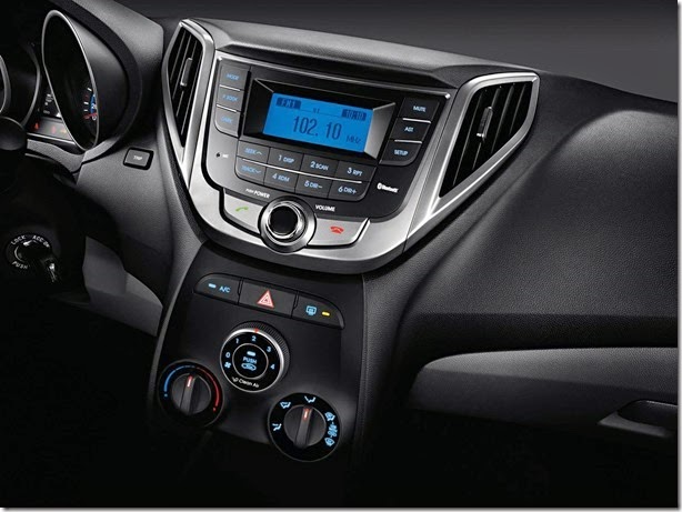 Novo-Hyundai-HB20-2015-interior (1)
